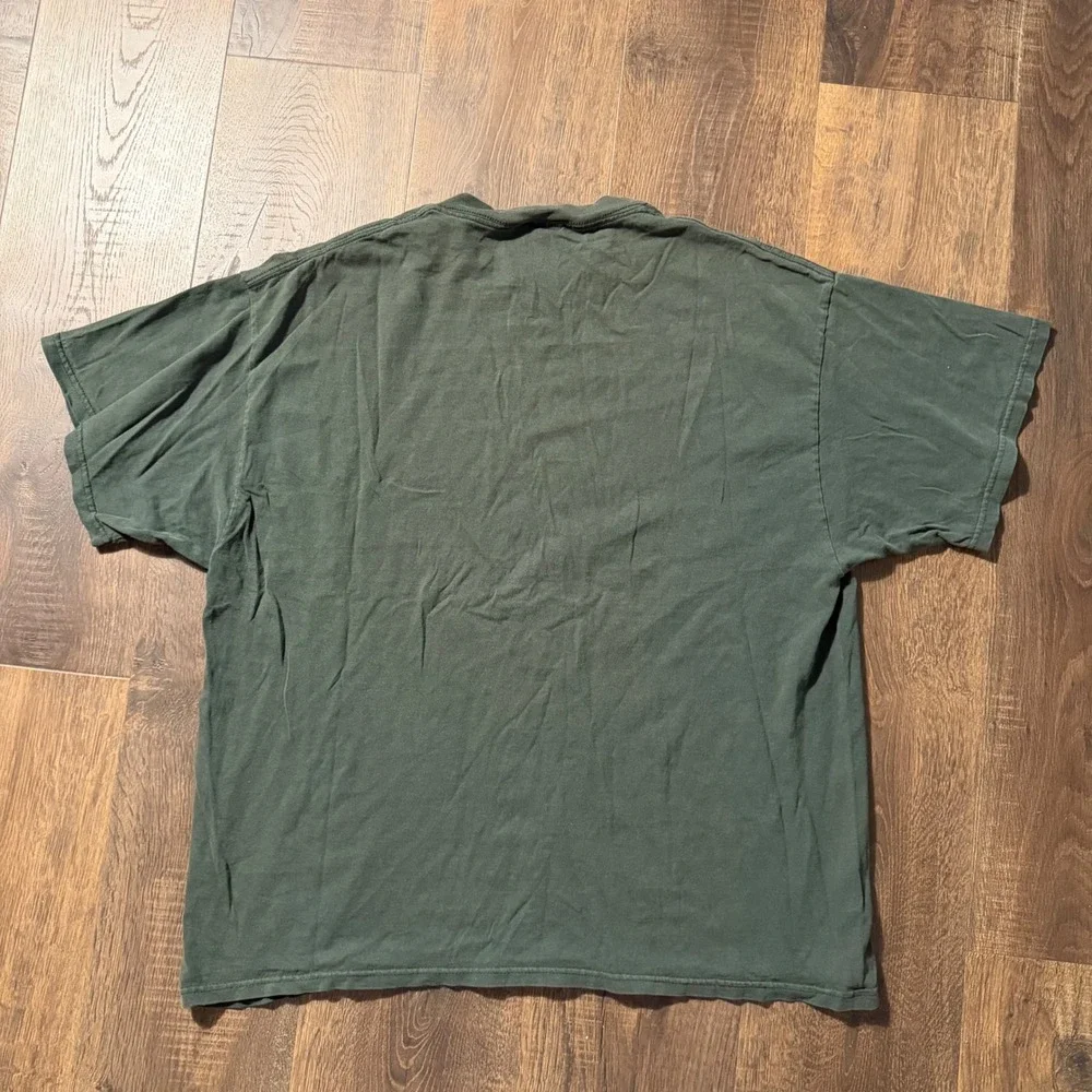 Vintage Nike Silver Tag T-Shirt Mens XL Green Red Spray Logo Y2K Faded Cotton